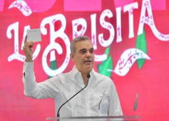 Abinader anuncia histórico Bono Navideño para 2.5 millones de dominicanos