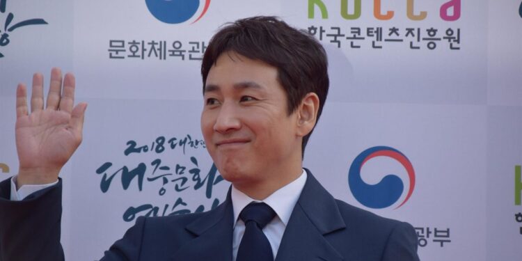 Hallan sin vida a Lee Sun Kyun, actor de la película surcoreana 'Parásitos'