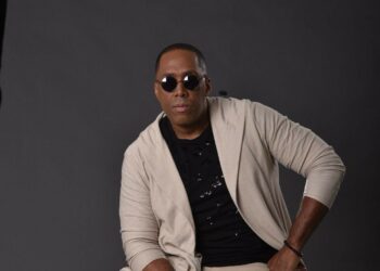 "Esto Es Merengue Vol. 1″: Un renacimiento musical que resuena con la esencia del merengue