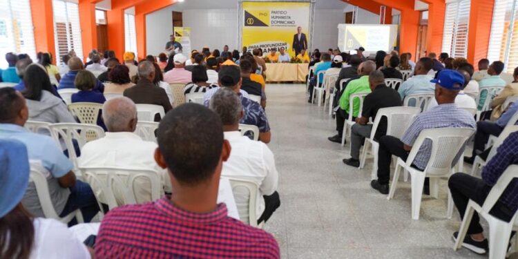 PHD celebra jornada de capacitación con miembros