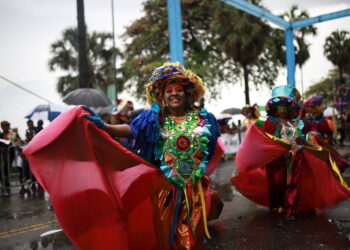Cultura reglamenta los Premios Anuales del Carnaval Dominicano