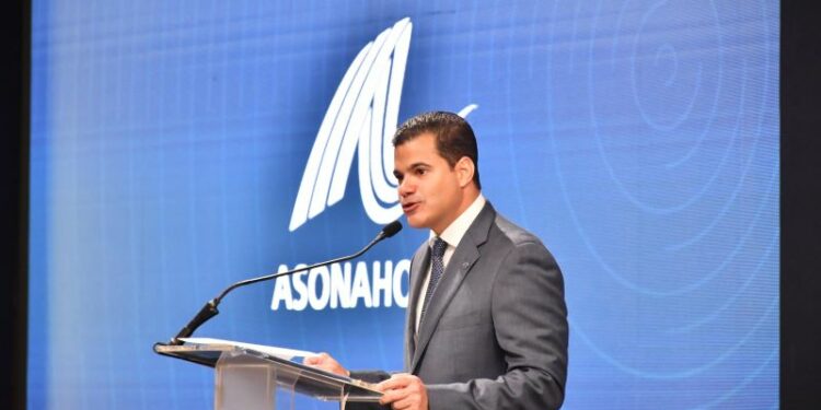 Asonahores vaticina en FITUR grandes inversiones para nuevos destinos turísticos en RD