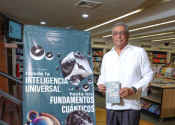 Diógenes Peña presenta su último libro en Librería Cuesta
