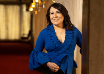 Emelyn Baldera lleva a la radio a Mujeres que Inspiran 