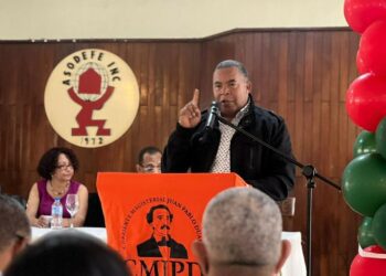 Dice Minerd no descuenta cuota sindical a más de 30,000 profesores para destruir la ADP