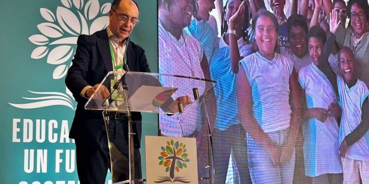 Santillana participa en el Congreso “Educar para un futuro sostenible” de CIEC