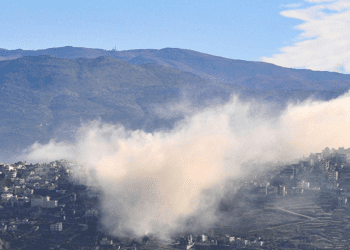 Hezbolá escala tensión en Medio Oriente: Más de 60 cohetes lanzados contra Israel