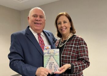 "Un funcionario sin importancia" el nuevo libro de prestigioso médico dominico-cubano