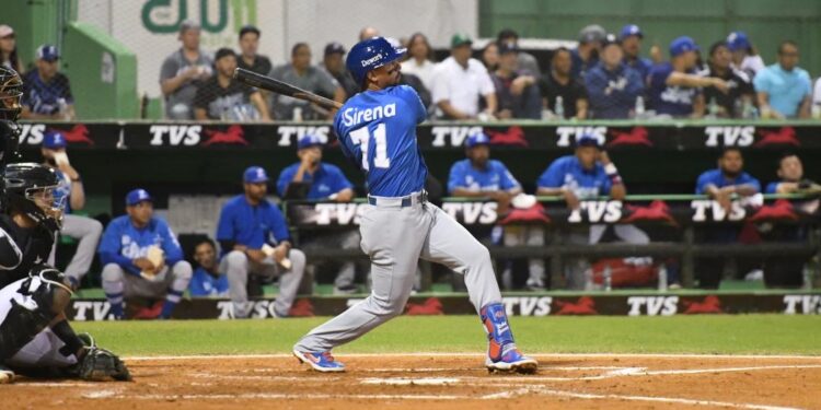 Estrellas Orientales superan 1-0 a Tigres del Licey en duelo de pitcheo y defensa