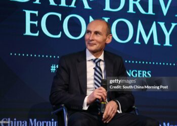 Llamado a la acción en Davos: Piden movilizar inversiones privadas para el futuro verde