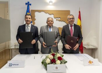 BHD y BPD fortalecen lazos con ICO para financiar proyectos en RD