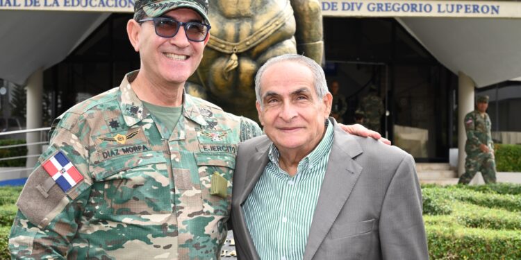 Inauguran diplomado en comunicación estratégica para la defensa y seguridad nacional