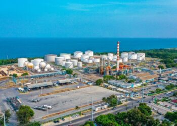 Laboratorio de Refidomsa obtiene calificación perfecta de 100 del Instituto de Energía de Londres