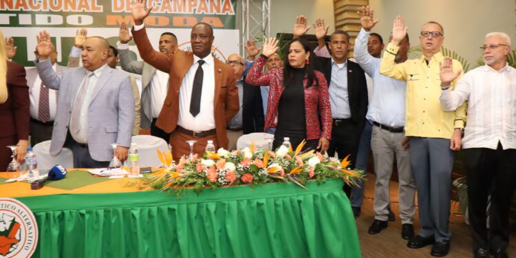 El Partido MODA juramentó su Comando Nacional de Campaña