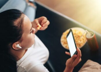 Mala calidad del sueño e insomnio entre los jóvenes que toman bebidas energéticas