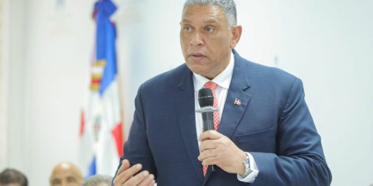 Ministerio otorga gracia para pago de renovación armas de fuego