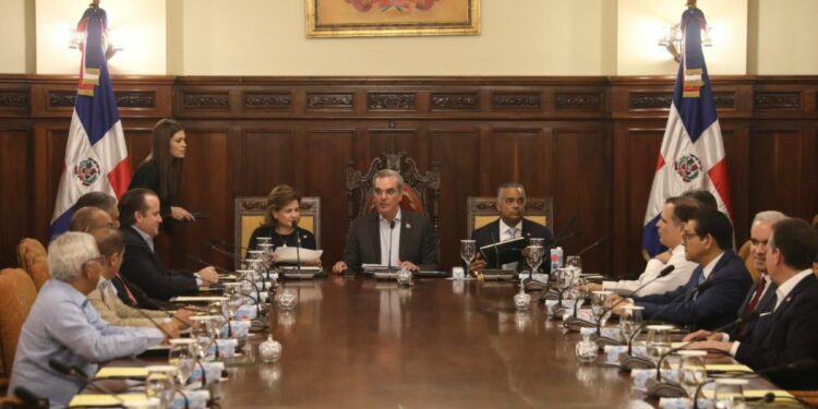 Celebran Consejo de Ministros y Directores; pronostican crecimiento económico de 4.75%