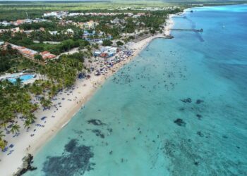 ABA destaca banca financió con más de RD$100 MM el turísmo dominicano en tres años