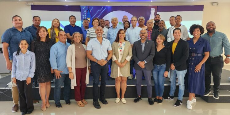 Adompretur se reúne con su Consejo Nacional para planificar año 2024