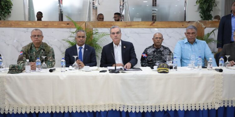 Presidente Abinader encabeza reunión de seguimiento al Plan de Seguridad Ciudadana