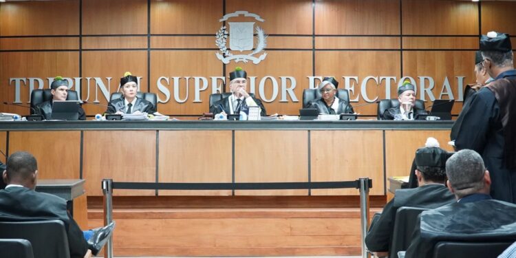 Tribunal Electoral descarta demanda contra Fuerza del Pueblo y Junta Central