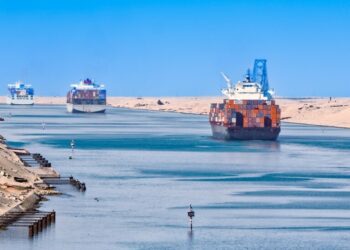 Amenazas a rutas estratégicas marítimas desafían al comercio mundial