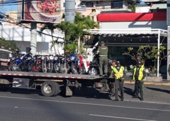 Según DIGESETT más de 500 motociclistas han violado la ley en 24 horas