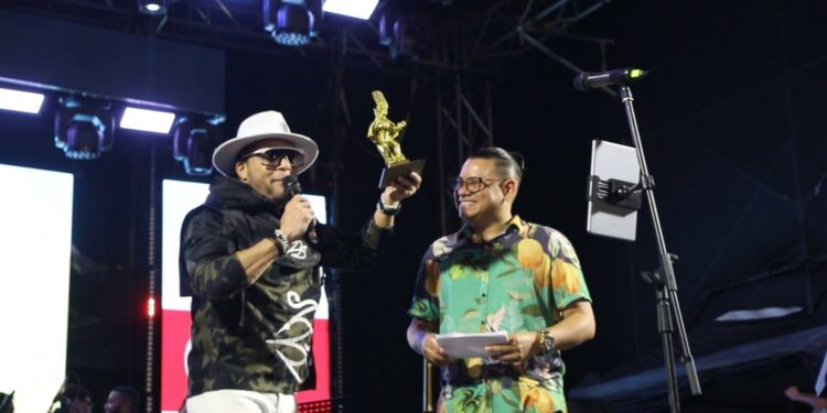 Dionis K Da Uno obtiene su segundo Congo de Oro en Barranquilla