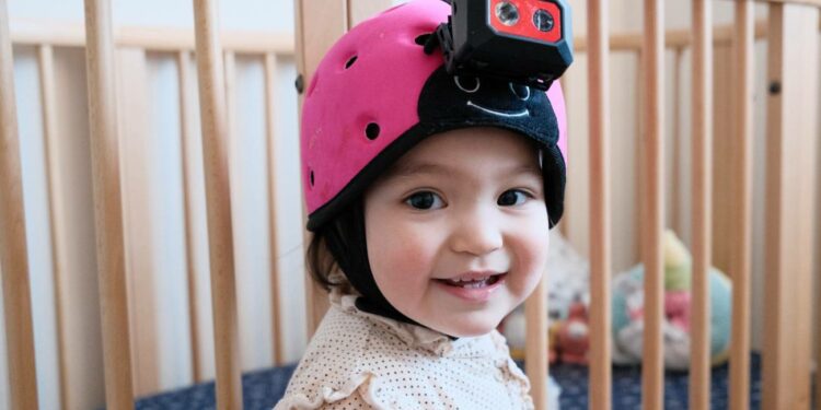 La Inteligencia artificial aprende el lenguaje observando a un niño