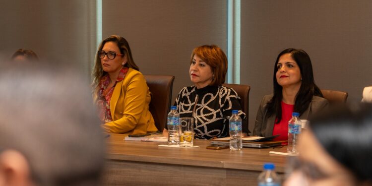 Avances tecnológicos revolucionan los mercados financieros en RD