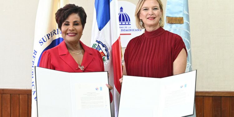 Superintendencia de Seguros y PNUD acuerdan mejorar el sector asegurador RD