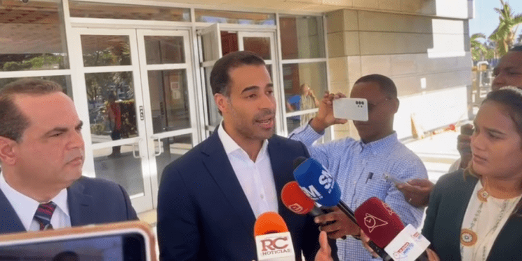 PLD, FP y PRD depositan instancia ante la Procuraduría Especializada de Delitos Electorales