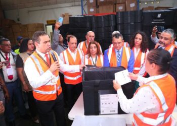 La JCE avanza en preparativos con la distribución de 16,851 kits para elecciones municipales