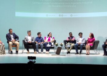 UNPHU Impulsa la productividad empresarial con Feria de Empleo y Encuentro de Egresados