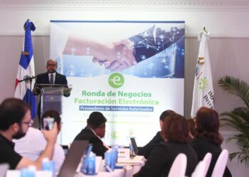 DGII y Cámara de Comercio celebra ronda de negocios con proveedores nacionales e internacionles