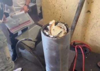 Interceptan dos latas de leche y una pieza de vehículo con cocaína destinada a EE. UU.