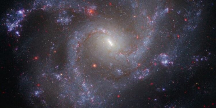 Webb y Hubble concuerdan en la tasa de expansión del Universo