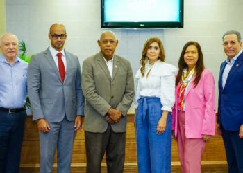 Cámara Minera y Academia de Ciencias unidas por la educación minera sostenible