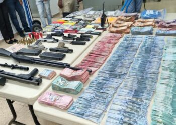 Identifican miembros de estructura desarticulada en Navarrete; lo protegían miembros de la policía