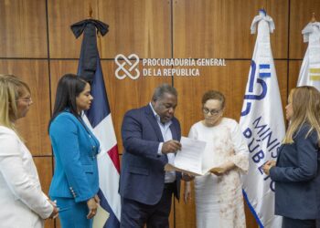 Impulsan proyecto piloto para la inserción laboral de mujeres víctimas de volencia