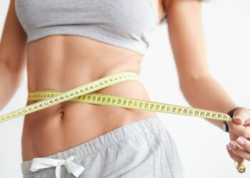 Expertos aclaran el papel de los suplementos en la pérdida de grasa