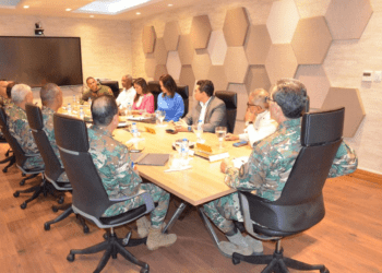 Ministerio de Defensa refuerza protocolos de evacuación de emergencia desde Haití