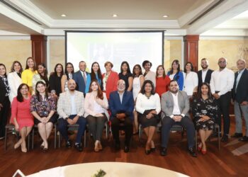 BHD reconoce desempeño de centros mipymes en reunión anual de programa OPEN