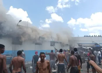 Tragedia en la cárcel de La Victoria: Tres muertos y decenas de heridos en incendio