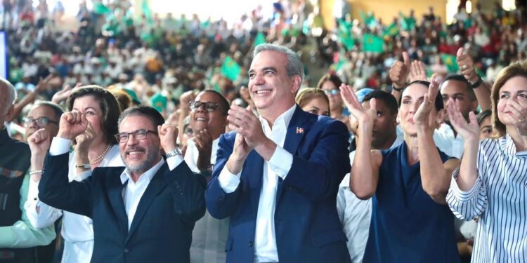 Guillermo Moreno respalda decisión del gobierno frente a la crisis haitiana