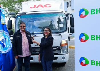 Banco BHD apoya labor del COE con la donación de equipos y maquinarias