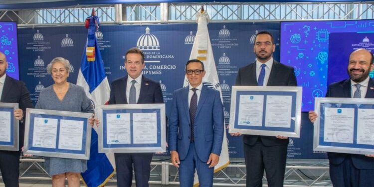 MICM obtiene la certificación en cinco normas internacionales ISO