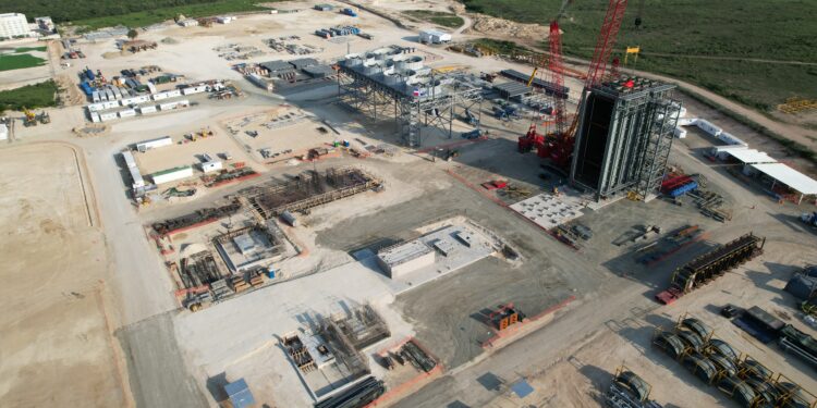 Energía 2000 aumenta su capital social autorizado a US$250 millones