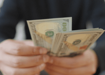 Transformación financiera: Bancos impulsan el flujo de remesas desde 2010