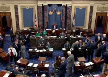 El Senado de EEUU consigue un acuerdo para evitar el cierre parcial del Gobierno